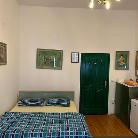 Guesthouse Hurma Rooms SJJ Extérieur photo