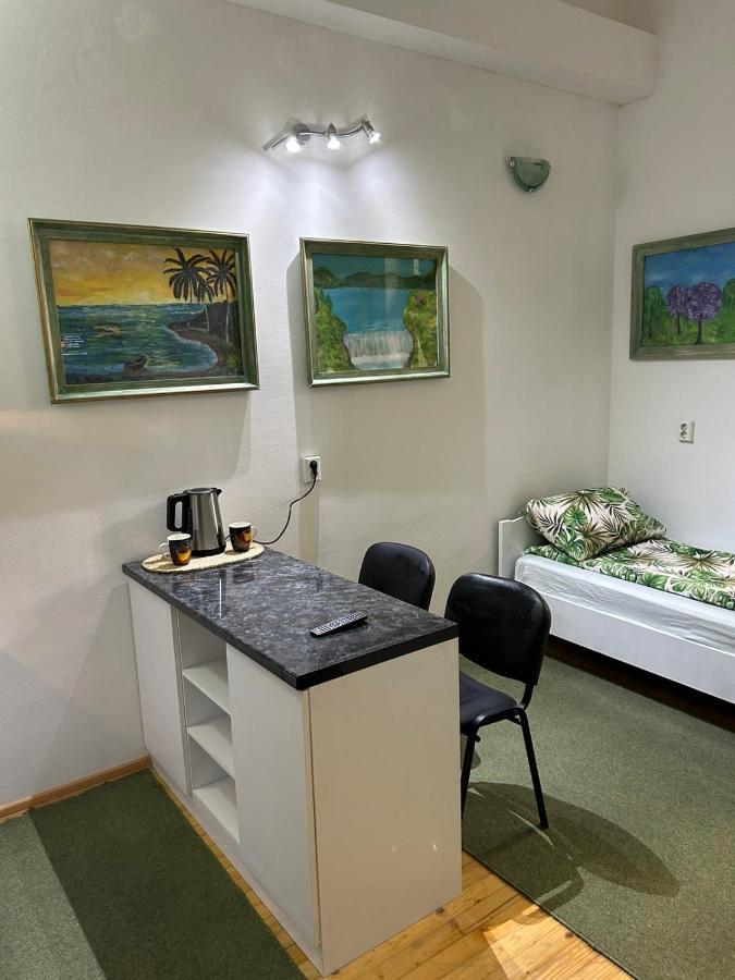 Guesthouse Hurma Rooms SJJ Extérieur photo